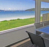 Casa Martins' 219 Foreshore Drive - Absolute Waterfront House - Tweed Heads Accommodation