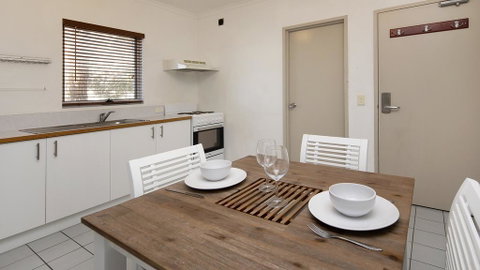 Cascades 7- Centrally Located With Beautiful Views - Tweed Heads Accommodation 3