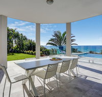 Castaways Beach Escape - Tweed Heads Accommodation