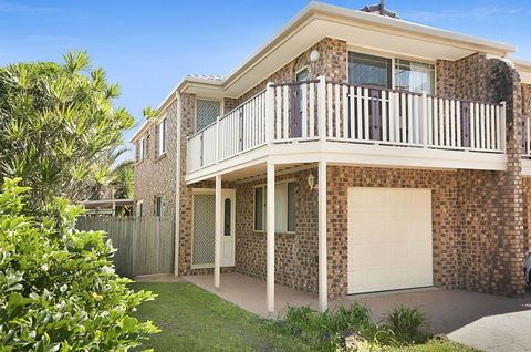 Castions - Lennox Head - Tweed Heads Accommodation 0
