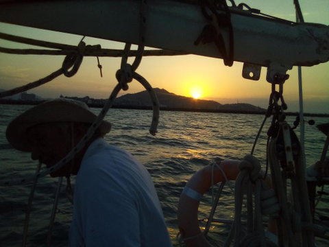 Casual Fare Sailing Charters Townsville - Ocean Living - Cruise - Tweed Heads Accommodation 2