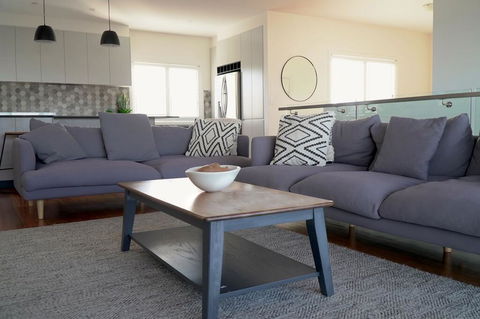 Caves Coastal - Tweed Heads Accommodation 3