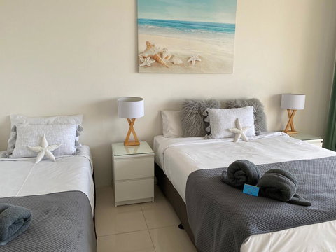 Central Ocean View Studio 27a - Tweed Heads Accommodation 0