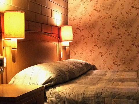 Century Motor Inn - Tweed Heads Accommodation 3