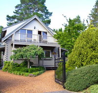 Cherry Cottage - Leura - Tweed Heads Accommodation