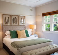 Chic Apartment with Sun Lounge Near Manly Beach - Tweed Heads Accommodation