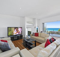 Cinque Terre Beach House - Tweed Heads Accommodation