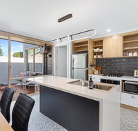 City Courtyard Apartment - Tweed Heads Accommodation