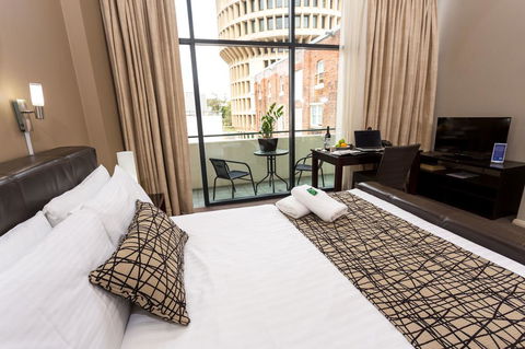 Clarendon Hotel - Tweed Heads Accommodation 0