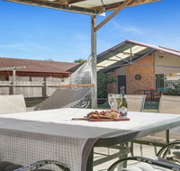 Cleveland Place - walk to beach and shops - Tweed Heads Accommodation