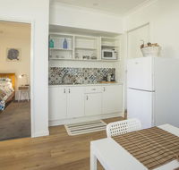 Clyde Studio 53 Mollymook - Tweed Heads Accommodation