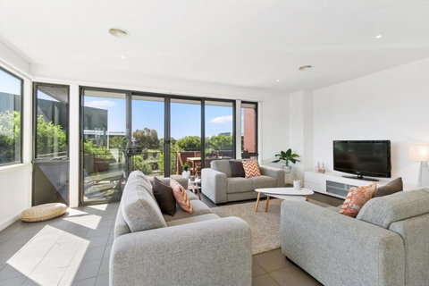 Coast Drive Beach Golf 31 - Tweed Heads Accommodation 1