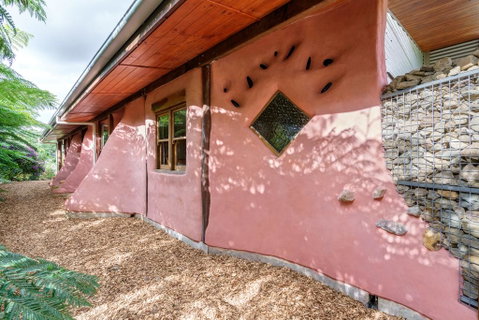 Cobhearthome - Tweed Heads Accommodation 0