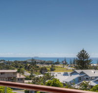 Coffs Jetty Beach House - Tweed Heads Accommodation