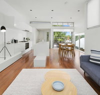 Cogens Two Bedroom Townhouse - Tweed Heads Accommodation