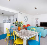 Colour  Swank at The Mill in the Heart of CBD - Tweed Heads Accommodation