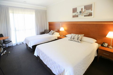 Comfort Inn Deakin Palms - Tweed Heads Accommodation 3