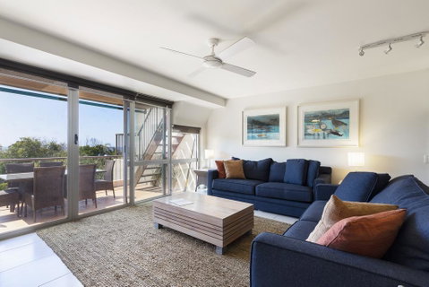 Comfortable & Stylish With Rooftop Spa - Tweed Heads Accommodation 3