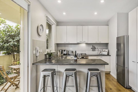 Convenient And Quiet In Sophisticated Malvern - Tweed Heads Accommodation 1