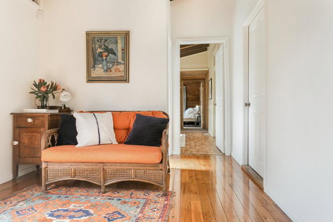 Cooee Cottage - Tweed Heads Accommodation 2