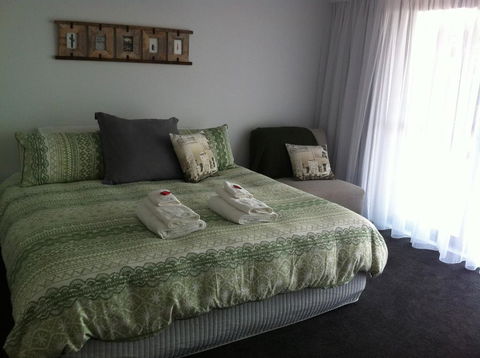 Corinella On The Esplanade Bed & Breakfast - Tweed Heads Accommodation 2