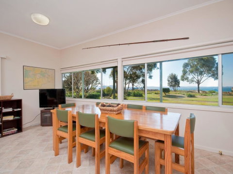 Corlette Point Road, 18, Sandy Shores - Tweed Heads Accommodation 3