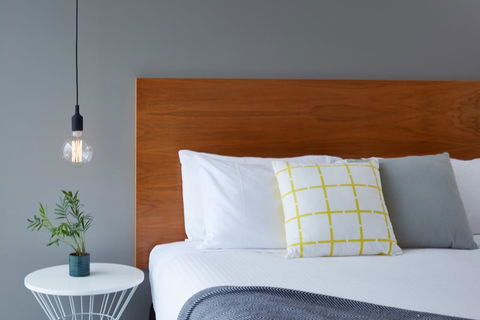 Cosmopolitan Hotel Melbourne - Tweed Heads Accommodation 0