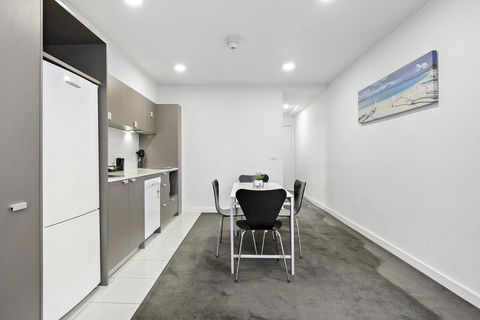 Cosmopolitan Hotel Melbourne - Tweed Heads Accommodation 1