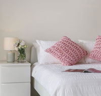 Cosy 3BR Penthouse close to Westfield and Train - Tweed Heads Accommodation