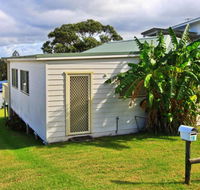 Cosy cottage by the sea - Tweed Heads Accommodation