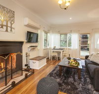 Cottage in the Forest - Tweed Heads Accommodation