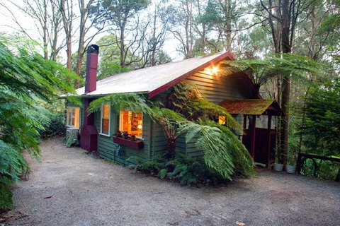 Cottage In The Forest - Tweed Heads Accommodation 2