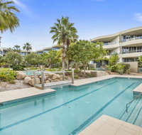 COTTON BEACH APARTMENT 33 WITH POOL VIEWS - Tweed Heads Accommodation
