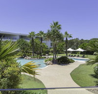 COTTON BEACH ON THE POOL 66 - Tweed Heads Accommodation