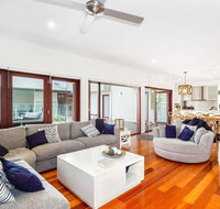 Cottonwood Beach House  Corporate Boardies - Tweed Heads Accommodation