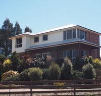 Country Meets Town - Tweed Heads Accommodation