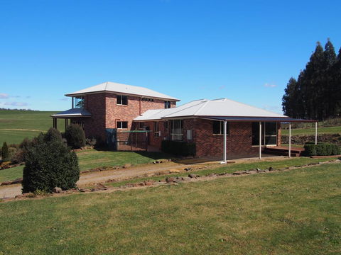 Country Meets Town - Tweed Heads Accommodation 3