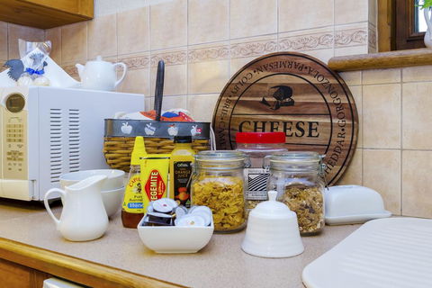 Country Pleasures Bed And Breakfast - Tweed Heads Accommodation 2