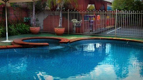 Courtyard Motor Inn - Tweed Heads Accommodation 3