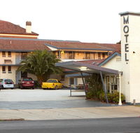 Cowra Motor Inn - Tweed Heads Accommodation