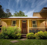Creek Cottage - Tweed Heads Accommodation