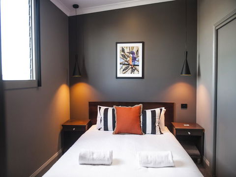 Criterion Hotel Sale - Tweed Heads Accommodation 0