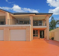 CShells On Quay - perfect location and great views - Tweed Heads Accommodation