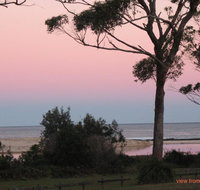 Cudmirrah Reef Cottage - Tweed Heads Accommodation