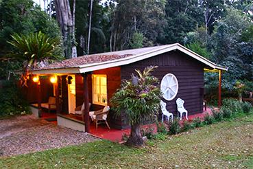 Curtis Cottage - Tweed Heads Accommodation 0
