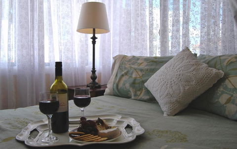 Cutmore Cottages - Meurants Manor - Tweed Heads Accommodation 3
