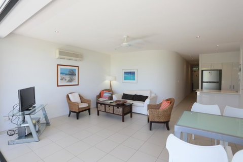Delightful Family Apartment In Modern Complex - Tweed Heads Accommodation 2