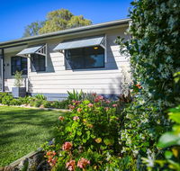 Dell-Lee Cottage - Tweed Heads Accommodation
