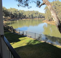 Discovery Parks - Maidens Inn Moama - Tweed Heads Accommodation