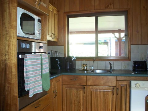 Dog Friendly Holiday House At Red Beach - Tweed Heads Accommodation 3